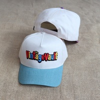 Casquettes de baseball décontractées et sportives en coton à 5 panneaux, bicolores, avec logo brodé en relief personnalisé de haute qualité et visière incurvée structurée