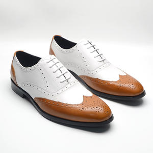 รองเท้าหนังแท้สำหรับผู้ชายสำหรับงานแต่งงานธุรกิจทางการแบบลำลองหัวแหลมแฟชั่นสไตล์ยุโรปหรูหรา - Product Image 1