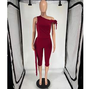 Yaz 2025 yeni kadın iki parçalı pantolon seti asimetrik yaka kolsuz üstler özel Logo rahat düz renk 2 parça Set - Product Image 5