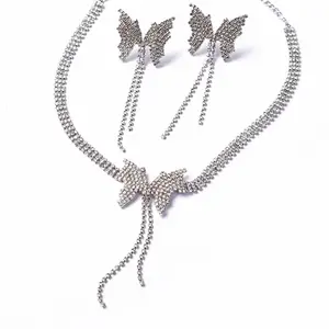 2021 Nieuwe Aankomst Vlinder Hanger Ketting Oorbellen Set Bling Rhinestone Chain Verklaring Ketting Sparkly Vlinder Jewerly