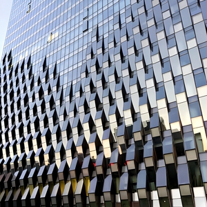 Paneles de Pared de Cristal con Superficie de Espejo Modernos, Revestimiento de Fachada Exterior de Aluminio, Revestimiento de Edificios - Product Image 1
