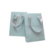 Sacs en papier laminé de luxe faits à la main avec logo personnalisé, poignées en corde de coton, pour boutique, shopping, cadeaux et artisanat