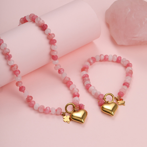 Un collier et un bracelet polyvalents et élégants en acier inoxydable plaqué or 18 carats et pierre naturelle pour les trajets quotidiens - Product Image 3