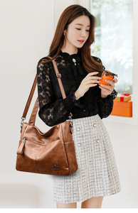 Bolsos cruzados de diseño de moda, bolsos de hombro de cuero PU de alta calidad, bolsos de mano casuales de lujo para mujer - Product Image 2