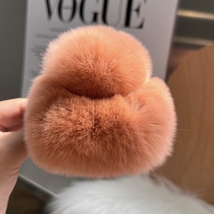 Mode mignon luxe Vintage Style lapin <span class=keywords><strong>fourrure</strong></span> pinces à cheveux tissu délicat en peluche jolie fille accessoire pour femmes en peluche pince à cheveux - Product Image 5