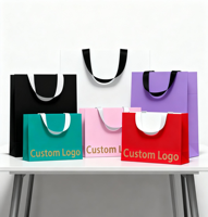 Pabrik Sablon Tas Kertas Ivory Board Logo Custom, Jual Langsung, Kualitas Tinggi untuk Tas Belanja Pakaian, Sepatu, Kaus Kaki
