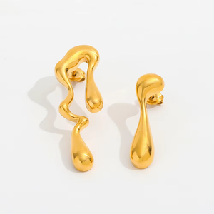 Pendientes de Botón de Acero Inoxidable Dorado, Elegantes y Únicos para Mujer, Diseño Irregular para Uso Diario y Fiestas - Product Image 3
