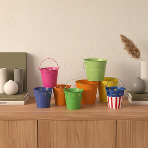 <span class=keywords><strong>Velas</strong></span> Aromáticas Multicolores de Parafina en Cubeta Metálica Hechas a Mano, <span class=keywords><strong>Antimosquitos</strong></span>, para Decoración de Jardín Exterior, China - Product Image 1