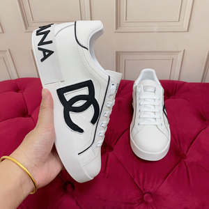 2026 Luxury Designer European Station New Men's Skateboard Shoes Spring Lace Patent Leather Skull Pattern Casual Autumn/Winter - Product Image 1