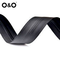 O & O-All Size Zipper Factory Nylon Tape Fermeture à glissière réversible avec curseur en caoutchouc noir Rouleau de fermetures à glissière en nylon imperméable