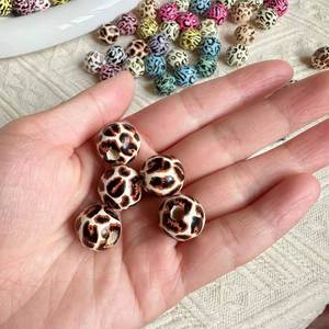 Nouveaux accessoires de bijoux DIY, perles imprimées léopard bicolores, perles en bois mélangées, pampilles en bois, perles en vrac, perles transfrontalières, entièrement métalliques - Product Image 3