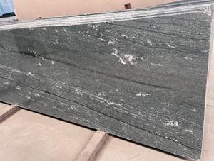 Dalle polie en granit vert de pierre naturelle d'approvisionnement d'usine en gros parfaite pour une variété pour la vente à l'exportation - Product Image 5