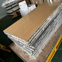 Panneau sandwich en aluminium alvéolaire écologique de 10 mm et 15 mm, revêtement PVDF, ignifuge classe A2, garantie 5 ans, design moderne pour bâtiments
