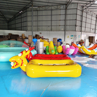 Sports nautiques jouets aquatiques gonflable dragon flotteur bateau chinois gonflable dragon bateau
