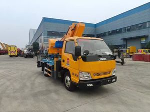 Nueva Plataforma Elevadora JMC Diésel de 30m, Tipo Camión, con Capacidad de Carga de 200kg, Emisión Euro 6, para Construcción en Altura - Product Image 3