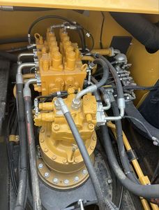 Excavatrice hydraulique sur chenilles de taille moyenne SANY SY245H 24,5 tonnes, modèle haute performance - Product Image 4