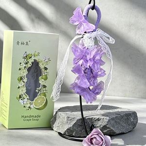 Sapone a Forma di Farfalla in Cristallo con Olio di Cocco Vegano, Dimensione Standard, Aromaterapia per Decorazioni e Regali per Matrimoni - Product Image 3