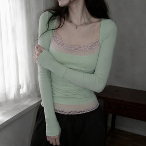 Top de punto de manga larga con cuello cuadrado y bloques de color con ribete de encaje para mujer, camiseta básica informal, suave y elástica, a la moda para primavera y otoño - Product Image 3