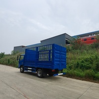 Camionnette de transport de bétail Dongfeng 4x2 avec ridelles amovibles