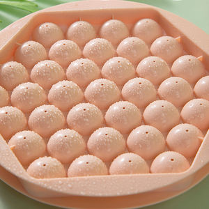 Molde de PE para 37 bolas de hielo de hockey, bandeja para cubitos de hielo con forma de bola de whisky congelada, caja para hacer paletas de hielo, regalos, herramientas y accesorios de cocina - Product Image 4