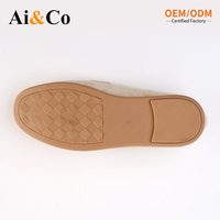Chaussures plates classiques pour femmes, style mocassins, en faux daim vintage, avec logo métallique, bout rond, à enfiler, semelle extérieure souple en TPR, légères et antidérapantes