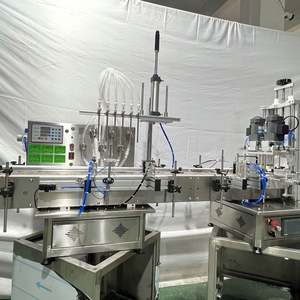 สายการผลิตบรรจุของเหลวอัตโนมัติสำหรับโต๊ะทำงาน เครื่องบรรจุและปิดฝาอัตโนมัติสำหรับแชมพู เครื่องสำอาง ผลิตภัณฑ์เครื่องดื่ม และน้ำส้ม - Product Image 3