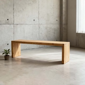 Banc de patio artisanal en teck recyclé, grain naturel vieilli, style Wabi-sabi, luxe, pour jardin et resort, durable - Product Image 1