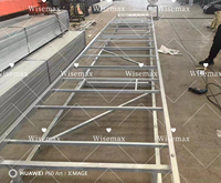 Grande table de culture de plantes d'intérieur mobile avec banc roulant à rail en V pour serre hydroponique