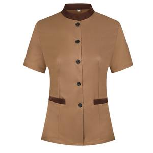 Vente en gros d'échantillons de hauts unisexes à manches courtes pour le personnel de l'hôtel, du restaurant et du bar. - Product Image 5