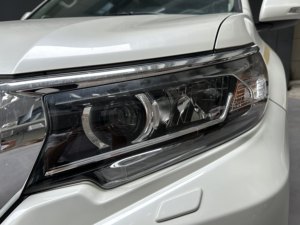 Toyota <span class=keywords><strong>Cruiser</strong></span> <span class=keywords><strong>Land</strong></span> Prado 3.5L Auto TX L Edición Exclusiva Usado con Llanta de Repuesto Trasera de Tamaño Completo, Autos Usados de China - Product Image 4