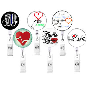 बैज रीटेल धारक रिट्रेटेबल आईडी क्लिप नर्स का नाम कार्ड प्यारा मजेदार मजेदार एनीमे कार्टून मेडिकल डॉक्टर शिक्षक छात्र एब्स - Product Image 6