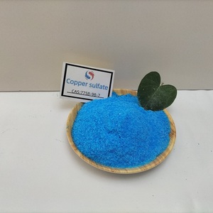 Sulfate de cuivre en cristal bleu de la catégorie CuSo4 d'industrie de CAS 7758 - Product Image 1