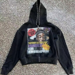 Grossiste de vêtements : Sweat à capuche court vintage personnalisé, style streetwear hip-hop, délavé à l'acide, uni, effet soleil, surdimensionné, avec strass, 100% coton - Product Image 1