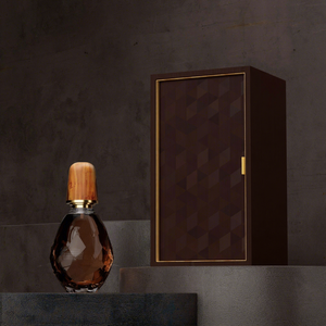 Caja Rígida de Lujo Aboland para 100 ml de Eau de Parfum, Logotipo en Lámina Dorada, Empaque de Fragancia Cosmética de Alta Gama - Product Image 1