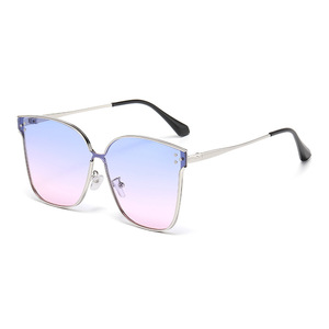 Jamie 2449 Large Frame Sunglasses Metal Frame UV400 Protection Unisex Travel Style - Product Image 4