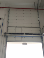 Puertas Seccionales Industriales para Garaje de 50 mm con Acabado Industrial, Puertas de Almacén de Acero de 16x7, Impermeables, Garantía de 5 Años, Venta al por Mayor