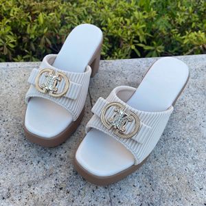 Nuevas Sandalias de Tacón Alto para Mujer, Diseño Artesanal con Punta Cuadrada y Tacón Grueso, Tallas Grandes, Calzado para Exteriores, Venta al Por Mayor para Comercio Exterior - Product Image 2