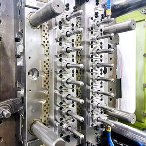 صانع قالب مدينة الذهب توريد 16 تجاويف عداء ساخن الطبية PP زجاجة ضخ البلاستيك صب زجاجة التشكيل - Product Image 1