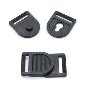 Boucle latérale en plastique 32 mm pour l'ajustement des sangles de sacs - Product Image 1
