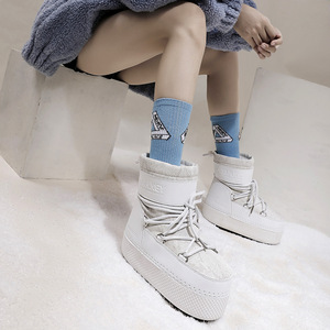 Botas espaciales lunares estilo padre-hijo, adorablemente divertidas, de media caña, con suela gruesa, transpirables, con forro polar y puños cálidos, unisex, para esquí y viajes. - Product Image 4