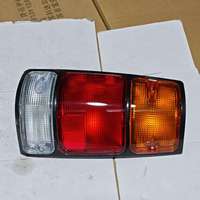 3716100D 3716200D Ensemble de feux arrière de remplacement de qualité pour Isuzu TFR54 Grand Avenue Pickup Pièces automobiles Meilleur prix 2027