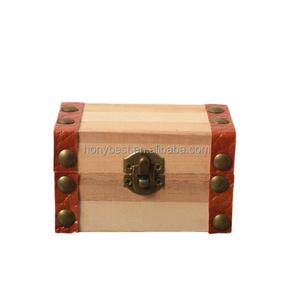 Cajas de tesoros de <span class=keywords><strong>madera</strong></span> <span class=keywords><strong>con</strong></span> tapa curvada Vintage, cofre pirata de <span class=keywords><strong>madera</strong></span> <span class=keywords><strong>con</strong></span> tapa de arco <span class=keywords><strong>con</strong></span> cerradura y tapa <span class=keywords><strong>con</strong></span> bisagras para recuerdo, joyería, juguete, escondite para niños - Product Image 5