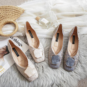 Mocassins plissés en soie élégants Sh12274a, chaussures plates pour femmes, chaussures de bureau polyvalentes, ballerines pour femmes, <span class=keywords><strong>grande</strong></span> <span class=keywords><strong>taille</strong></span> 35-43 - Product Image 5