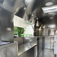 Chariot à glace mobile personnalisable en acier inoxydable et fibre de verre, idéal pour les camions de restauration rapide et les remorques, avec équipements de cuisine