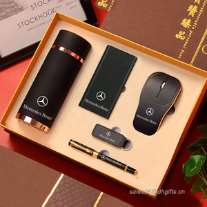 Gadget per la casa da ufficio personalizzati promozionali Powerbank chiavette USB e bottiglia d'acqua set regalo di natale nero <span class=keywords><strong>Friday</strong></span> Special - Product Image 5