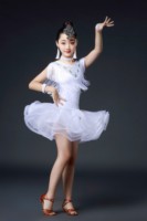Nouvelle robe de danse latine à franges pour filles, idéale pour les compétitions et les spectacles