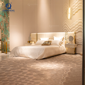 Struttura moderna del <span class=keywords><strong>letto</strong></span> della piattaforma imbottita del velluto con i letti imbottiti di cuoio beige della gamba d'acciaio dorata di stoccaggio - Product Image 5