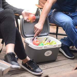 Nevera Portátil Rotomoldeada de 40 Qt, Aislada con PE y LLDPE, Retención de Hielo por 5 Días, para Almacenamiento de Alimentos, Camping y Playa - Product Image 2