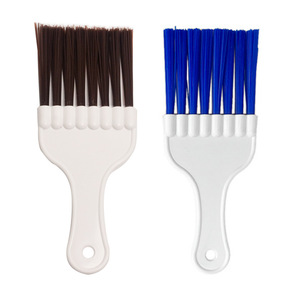 Brosse de nettoyage en plastique à poils en nylon de 5 mm d'épaisseur avec boucle de suspension pour le nettoyage des ailettes de radiateur, de condenseur et de climatiseur - Product Image 2