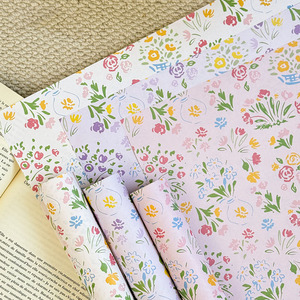 Nouveau papier d'emballage floral en herbe, papier d'emballage floral peint à la main, papier d'emballage floral frais - Product Image 4